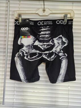 ODD mans NWT boxer briefs  size M